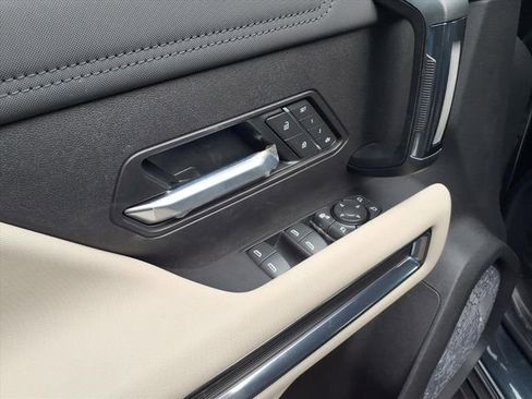 New 2026 GMC Hummer EV SUV image 18