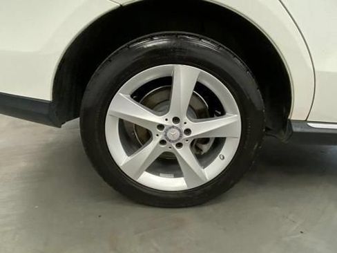 Used 2016 Mercedes-Benz GLE 350 4MATIC w/ Premium Package image 18