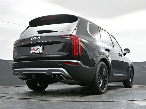 Used 2022 Kia Telluride SX w/ SX Prestige Package AWD/4WD image 41