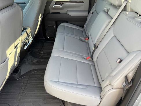 New 2026 GMC Sierra 1500 SLT w/ SLT Premium Plus Package image 22