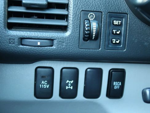 Used 2006 Toyota 4Runner Limited image 28