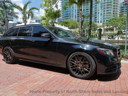 Used 2018 Mercedes-Benz E 400 4MATIC Wagon w/ Premium 2 Package (Q02) image 13