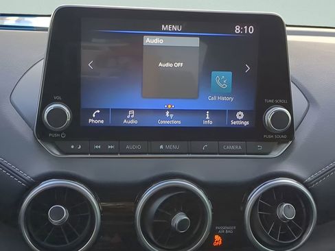 Certified 2021 Nissan Sentra SV image 17