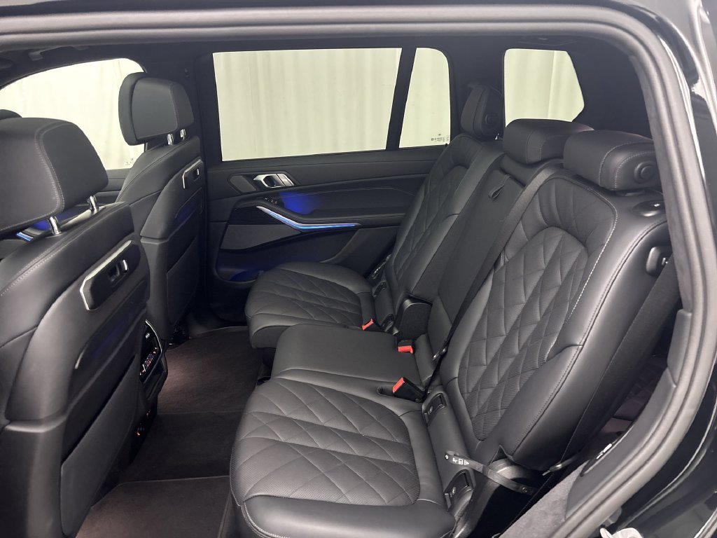 Certified 2026 BMW X7 xDrive40i AWD/4WD image 24