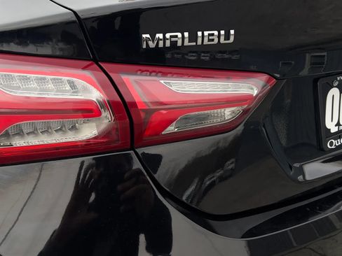 Used 2020 Chevrolet Malibu LT image 9