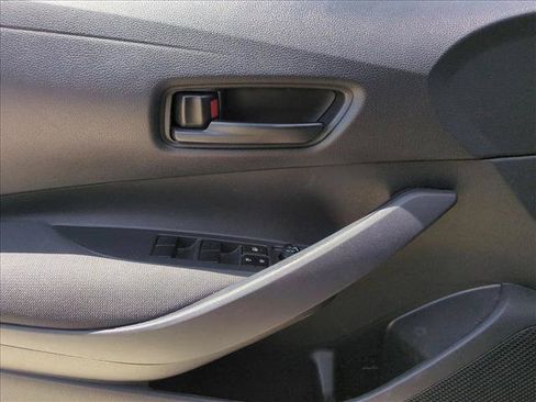 Used 2024 Toyota Corolla LE FWD image 11