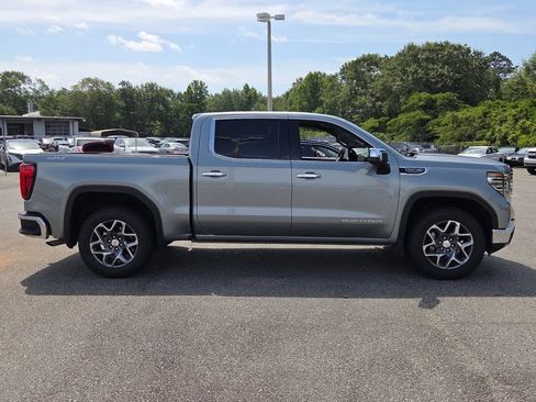 Certified 2026 GMC Sierra 1500 SLT AWD/4WD image 11