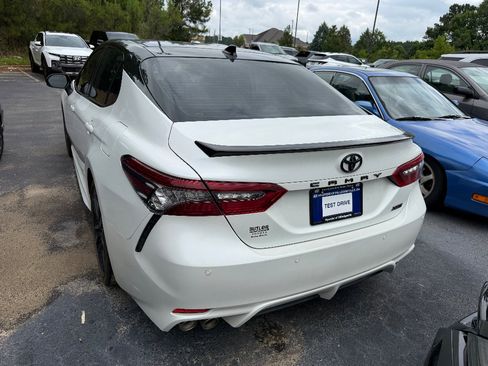 Used 2024 Toyota Camry XSE w/ Navigation Package FWD image 4