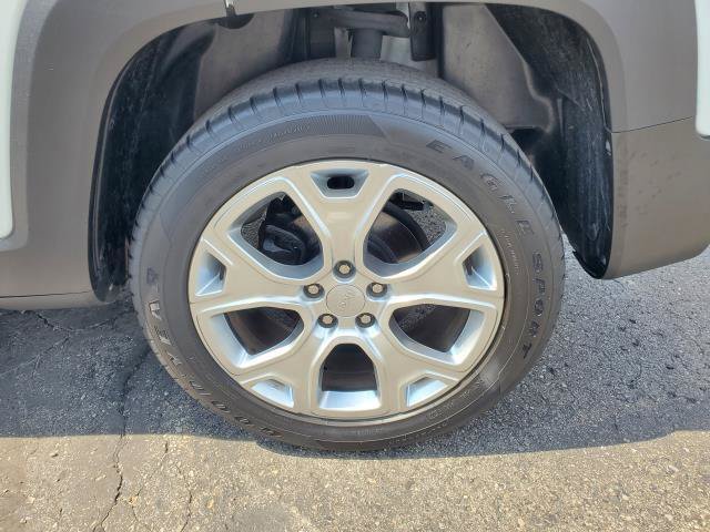 Certified 2023 Jeep Renegade Limited AWD/4WD image 28