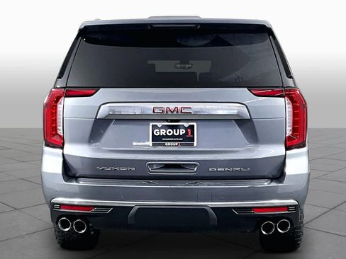 Used 2021 GMC Yukon Denali w/ Denali Premium Package RWD image 5