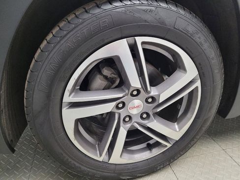 Used 2020 GMC Terrain SLT w/ Preferred Package image 31