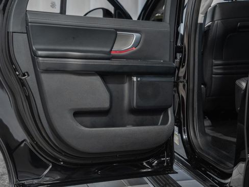 Used 2025 Ford Expedition Max Platinum image 51