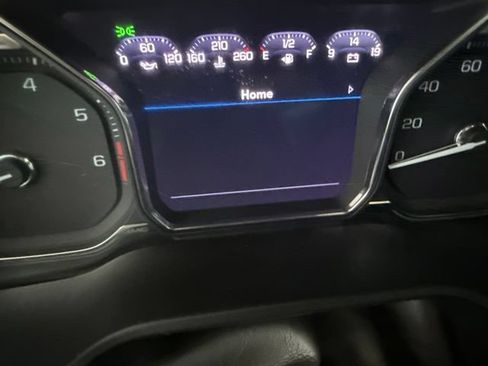 Used 2021 GMC Yukon XL Denali w/ Denali Premium Package AWD/4WD image 9