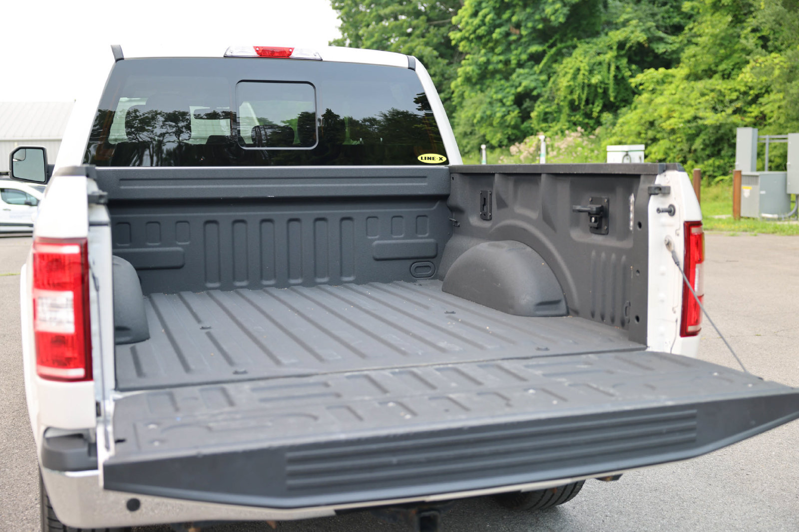 Certified 2019 Ford F150 Lariat w/ Trailer Tow Package AWD/4WD image 14