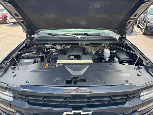 Used 2018 Chevrolet Silverado 1500 Custom w/ Rally 1 Edition AWD/4WD image 23