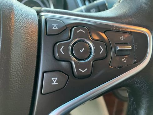 Used 2017 Buick Regal Premium image 28
