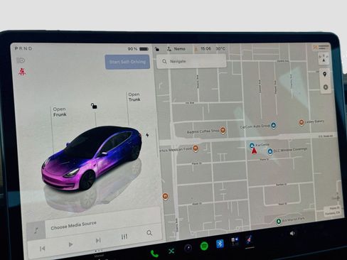 Used 2023 Tesla Model 3 Standard Range RWD image 9