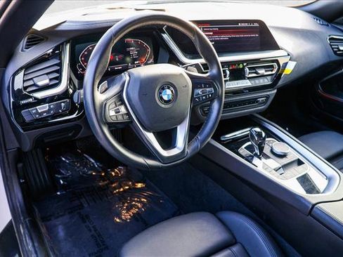 Used 2019 BMW Z4 sDrive30i w/ Premium Package image 10