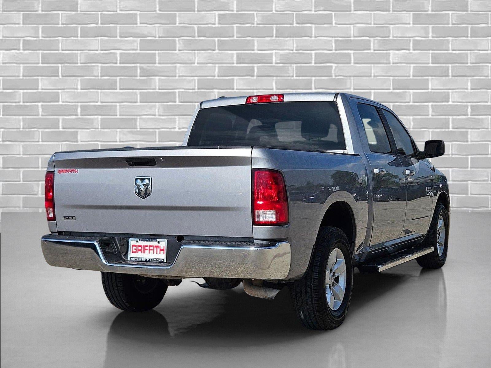 Used 2021 RAM 1500 Classic SLT RWD image 5
