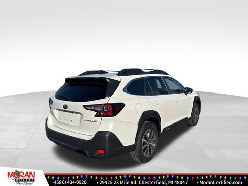 Used 2024 Subaru Outback Premium image 5