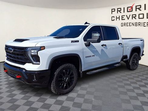 Used 2026 Chevrolet Silverado 2500 LT w/ Trail Boss Package image 4