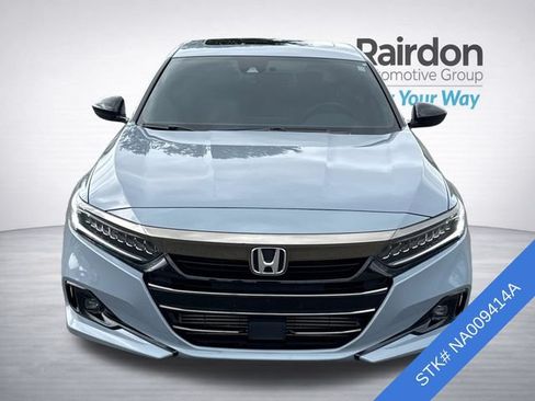 Used 2022 Honda Accord Sport image 2