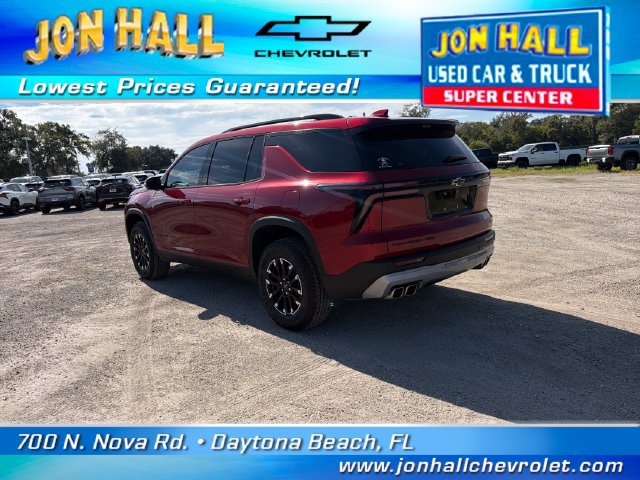 Used 2025 Chevrolet Traverse Z71 w/ Enhanced Driving Package AWD/4WD image 7