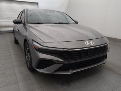 Used 2025 Hyundai Elantra Sport w/ Cargo Package FWD image 13