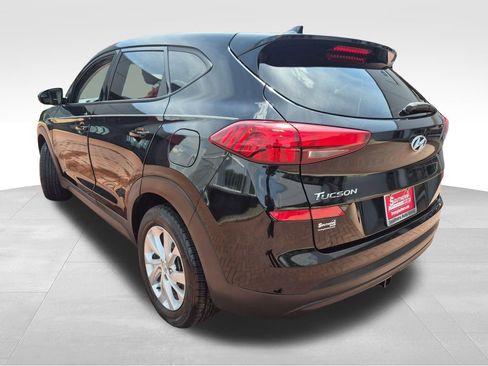 Used 2021 Hyundai Tucson SE FWD image 3