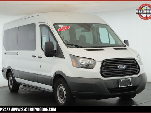 Used 2017 Ford Transit 350 XL image 1