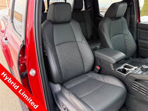 Used 2024 Toyota Tacoma Limited image 11