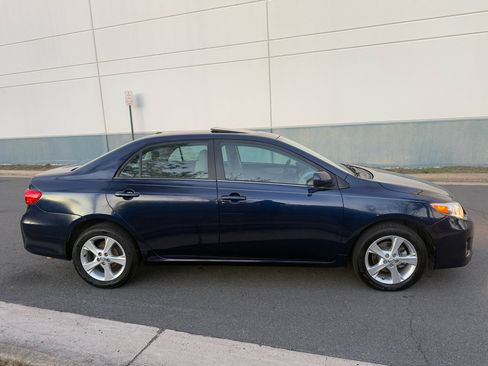 Used 2013 Toyota Corolla LE Special Edition image 8