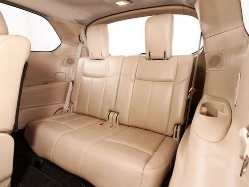 Used 2018 Nissan Pathfinder SL w/ SL Premium Package image 26