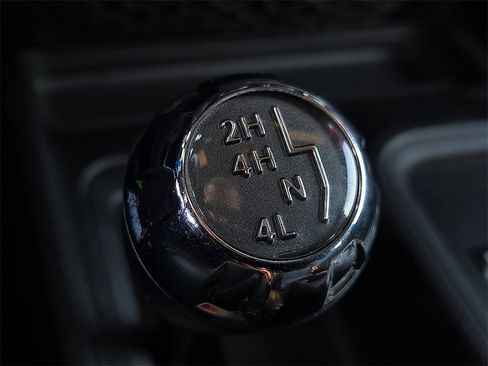 Used 2012 Jeep Wrangler Sport image 13