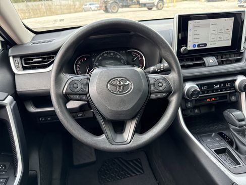 Certified 2025 Toyota RAV4 XLE w/ Convenience Package FWD image 11