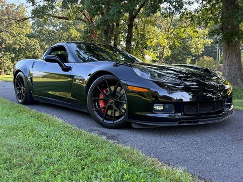 Used 2008 Chevrolet Corvette Z06 w/ Preferred Equipment Group RWD image 24