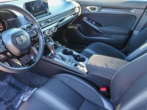 Certified 2024 Honda Civic Sport image 18