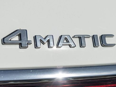 Used 2025 Mercedes-Benz GLS 580 4MATIC image 6