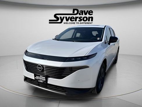 New 2025 Nissan Murano SL image 1