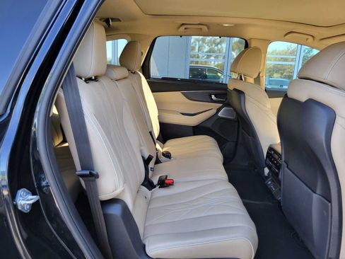 Certified 2025 Acura MDX SH-AWD w/ Advance Package image 12