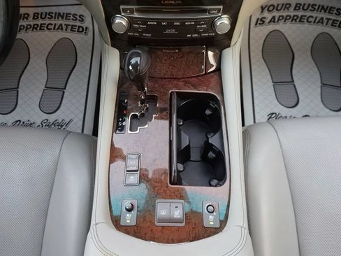 Used 2012 Lexus LS 460 w/ Luxury Value Edition RWD image 34