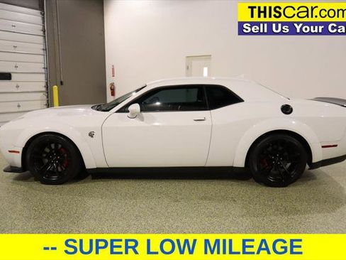 Used 2020 Dodge Challenger SRT Hellcat Redeye image 4