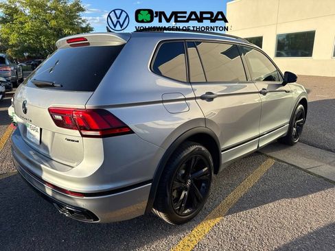 Used 2024 Volkswagen Tiguan SE R-Line AWD/4WD image 3