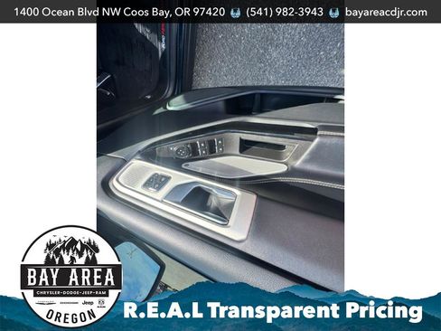 Used 2022 Ford Explorer ST w/ Equipment Group 401A AWD/4WD image 12