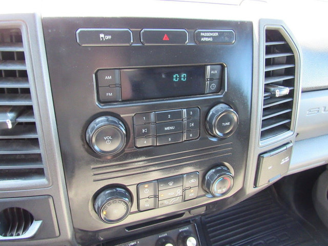 Used 2018 Ford F550 2WD Regular Cab Super Duty w/ Power Equipment Group image 33