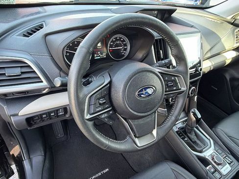 Used 2024 Subaru Forester Limited image 32