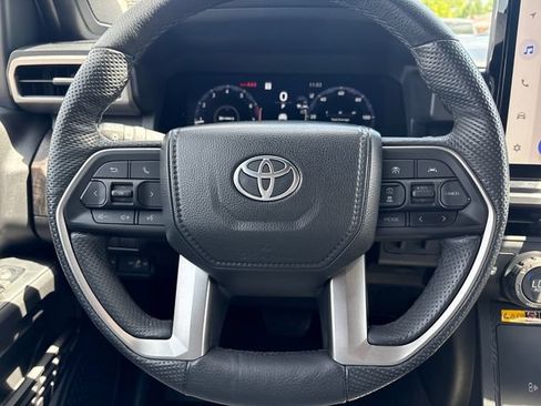 Used 2024 Toyota Tacoma Limited w/ Limited Package (LT) AWD/4WD image 16