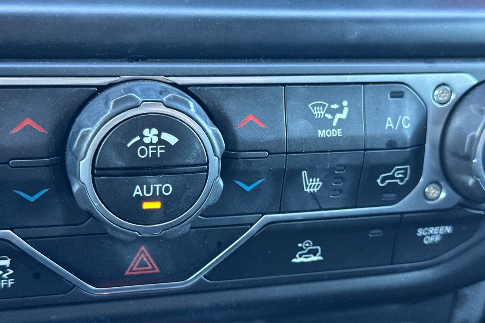 Used 2021 Jeep Wrangler Rubicon AWD/4WD image 27