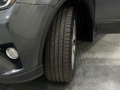 Used 2017 Toyota RAV4 Limited image 35