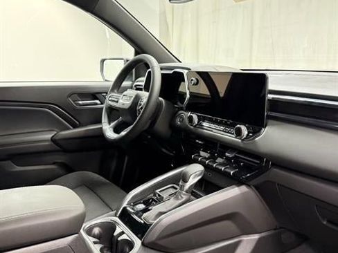 New 2026 GMC Canyon Elevation w/ Convenience Package RWD image 15